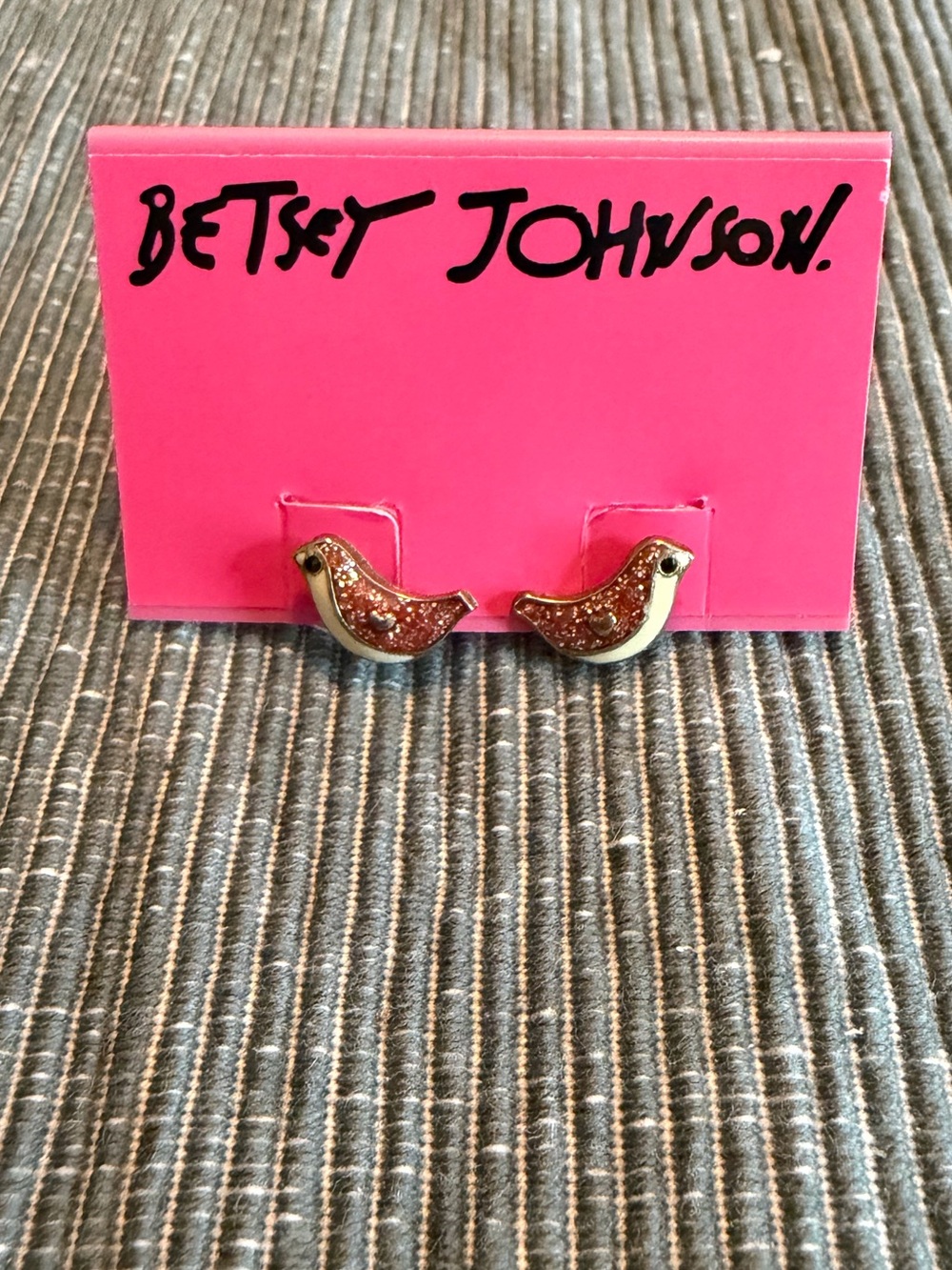 Nordstrom Betsey Johnson Gold-tone Bird Stud Earrings with Pink Glitter Card